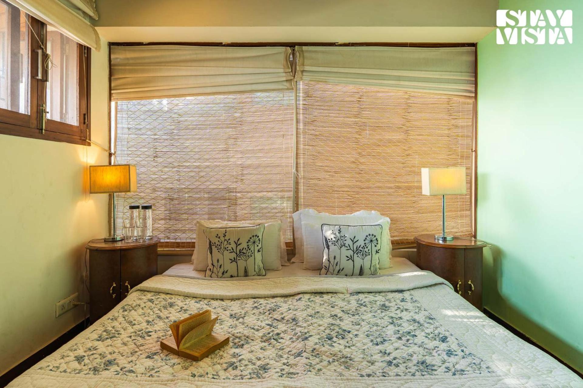 Stayvista At Hillcrest Villa With Valley View, Bonfire And Heater Kasauli Exteriör bild