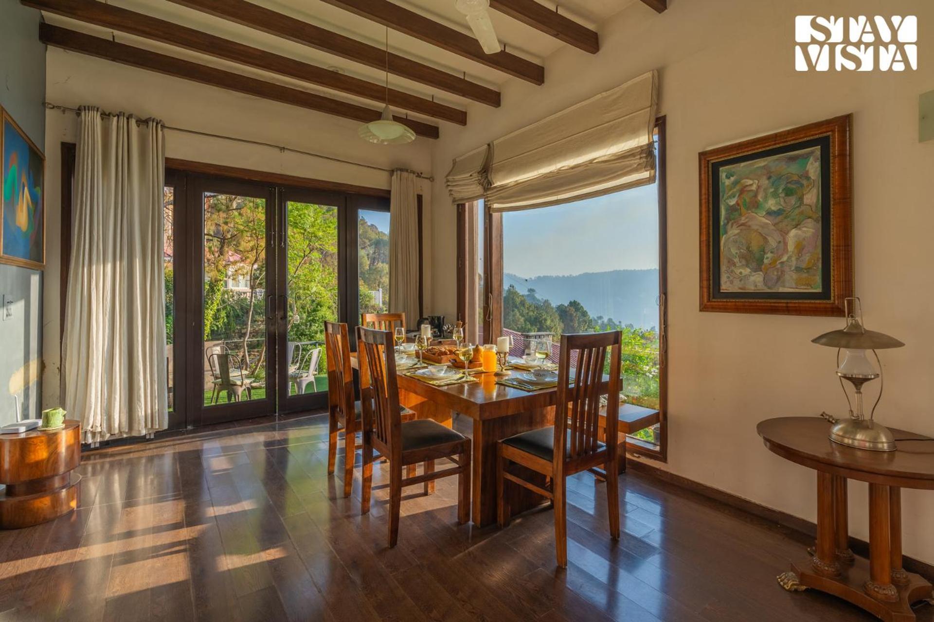 Stayvista At Hillcrest Villa With Valley View, Bonfire And Heater Kasauli Exteriör bild